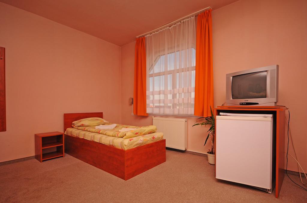 Imola Motel Gheorgheni  Kamer foto